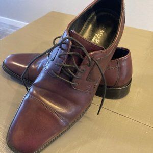 Johnston Murphy Cap-Toe Oxford Size 10